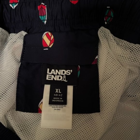 Lands' End Men's 8" Volley Swim Trunks Size Extra Large - Picture 5 of 8